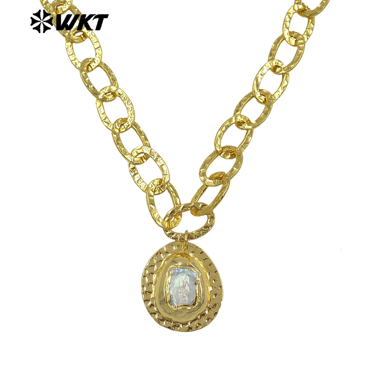 WT-JN367 Fashion Simple Gold Electroplated Metal Thick Chain With Natural Freshwater Pearl Pendant Necklace For Birthday Gifts