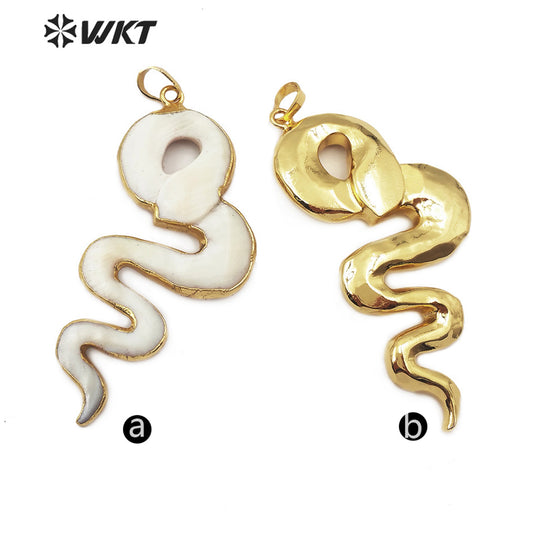 WT-JP178 New Natural White Shell Pendant Snake Shape 18k Gold Plated Fashion Women Jewelry Snake Shape Shell Pendant