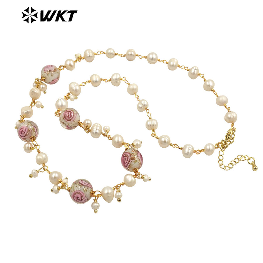 WT-JN239 Wholesale Fashion Pearl and Color Glaze Design 18k Chain Gold Plated Exquisite High Quality Scallop Pearl Necklace