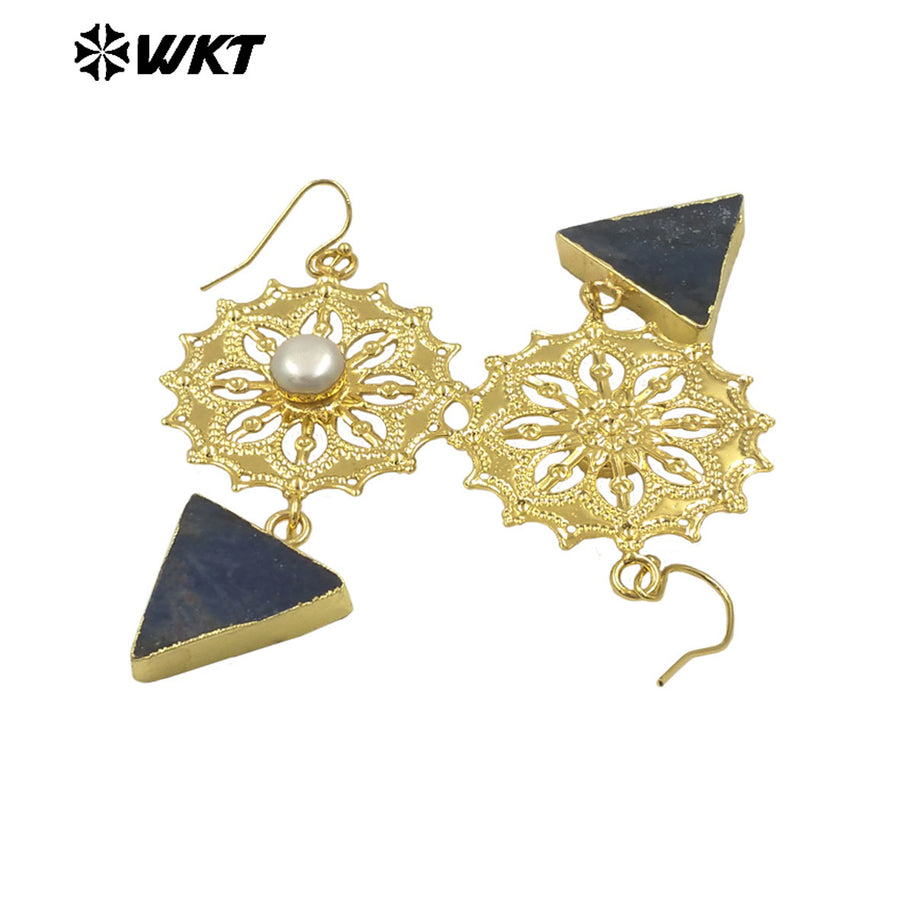 WT-MPE151 Wholesale Newest Design Ladies Fashion Gold Plated Natural Freshwater Pearl Earrings With Triangle Stone Charm
