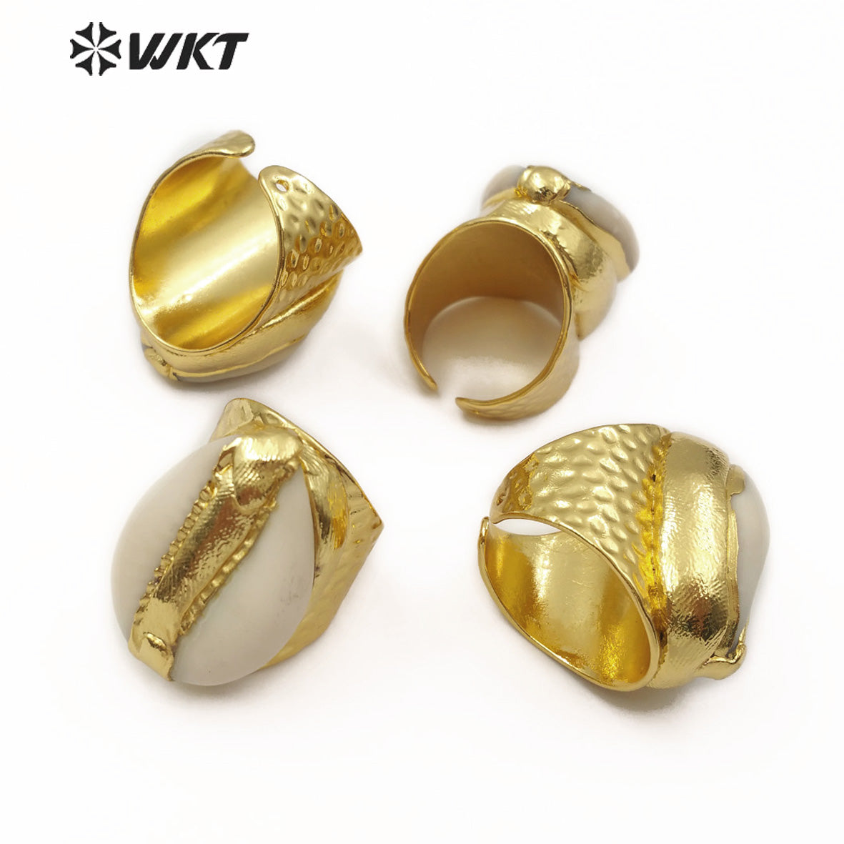 WT-R333 Wholesale Bohemian Style Cowrie Ring for Women Jewelry in 18K Gold Plated Adjustable Natural Cowrie Shell Ring