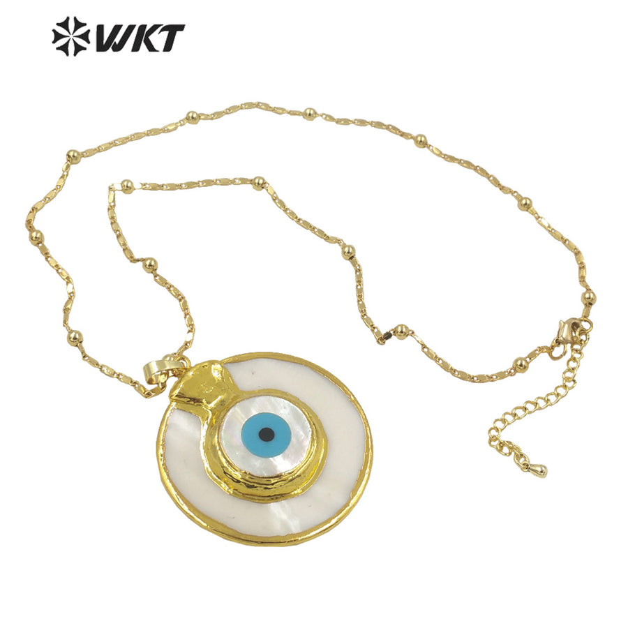 WT-JN171 Stylish Necklace Devil Eye Shell Pendant Necklace Circular Gold Electroplated Marine Life Jewelry Noble Shell Necklace