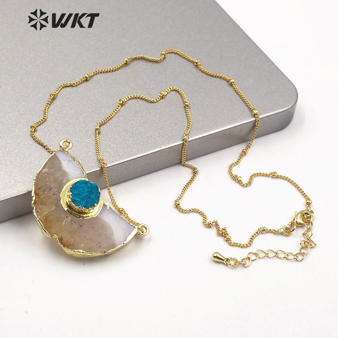 WT-N1210 Newest Natural Yellow Citrine Quartz Necklace With Round Druzy Quartz Charm Fashion Charm Jewelry Yellow Stone Necklace
