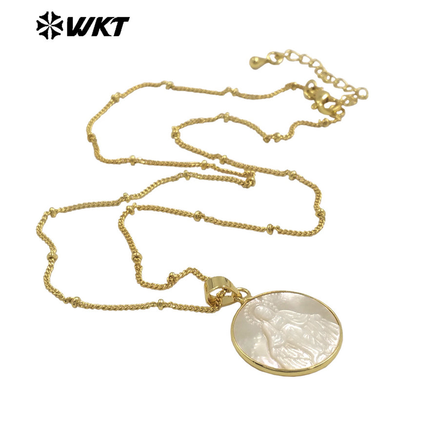 WT-JN032 New Hotsales White Shell Carved Mary of Guadalupe Pendant Necklace, Gold Bezel White Shell Jesus Mary Necklace
