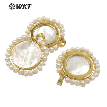 WT-JP263 Amazing WKT new design Gold bezel lucky white pearl pendant handmade wire wrapped round Peace pigeon pendant