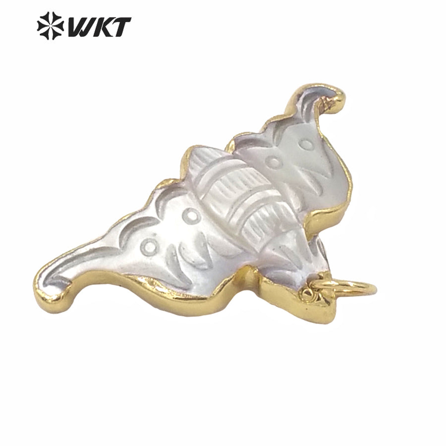 WT-JP232 Wholesale Gold Electroplated Mother of Pearl Bat Pendant Gorgeous White MOP Animals Bat Necklace Pendant
