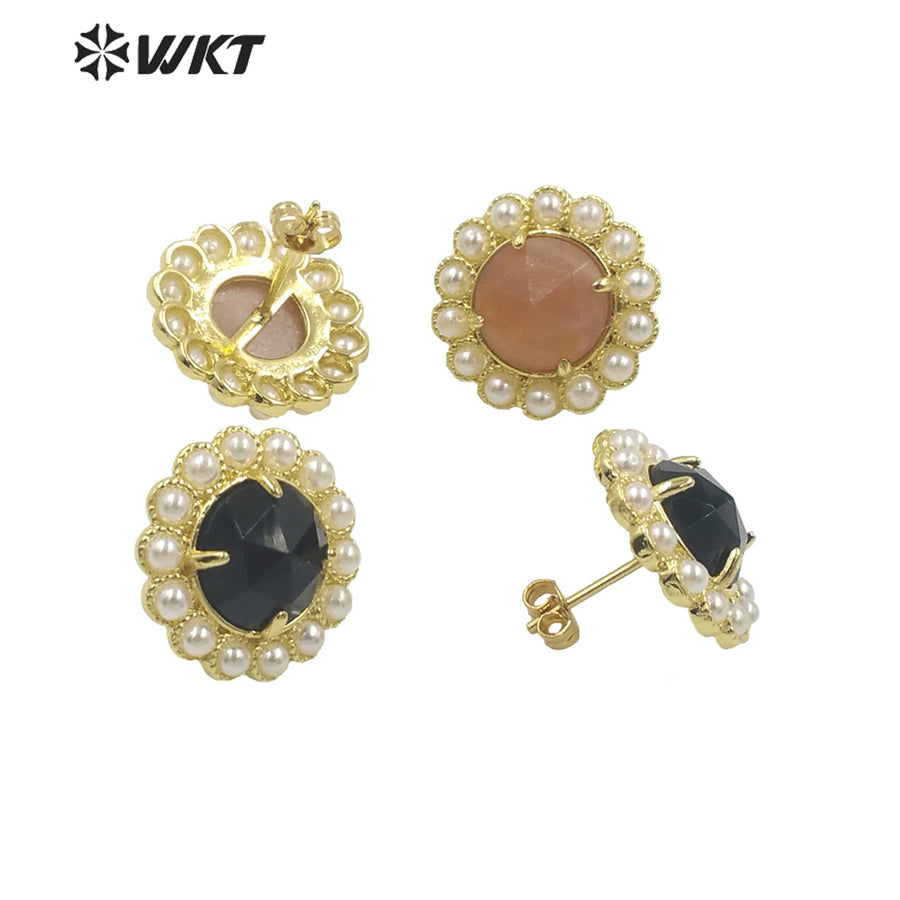 WT-MPE121 Wholesale Fashion Gold Plated Round Pearl Setting with Claw Gorgeous Natural Sun Stone Earring Studs