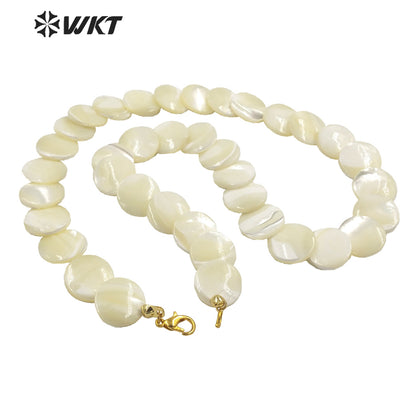 WT-JN225 Wholesale New Vintage Faceted Shell Hand Strand Long Necklace Women Purity Wedding Shell Necklace in 19 Inch
