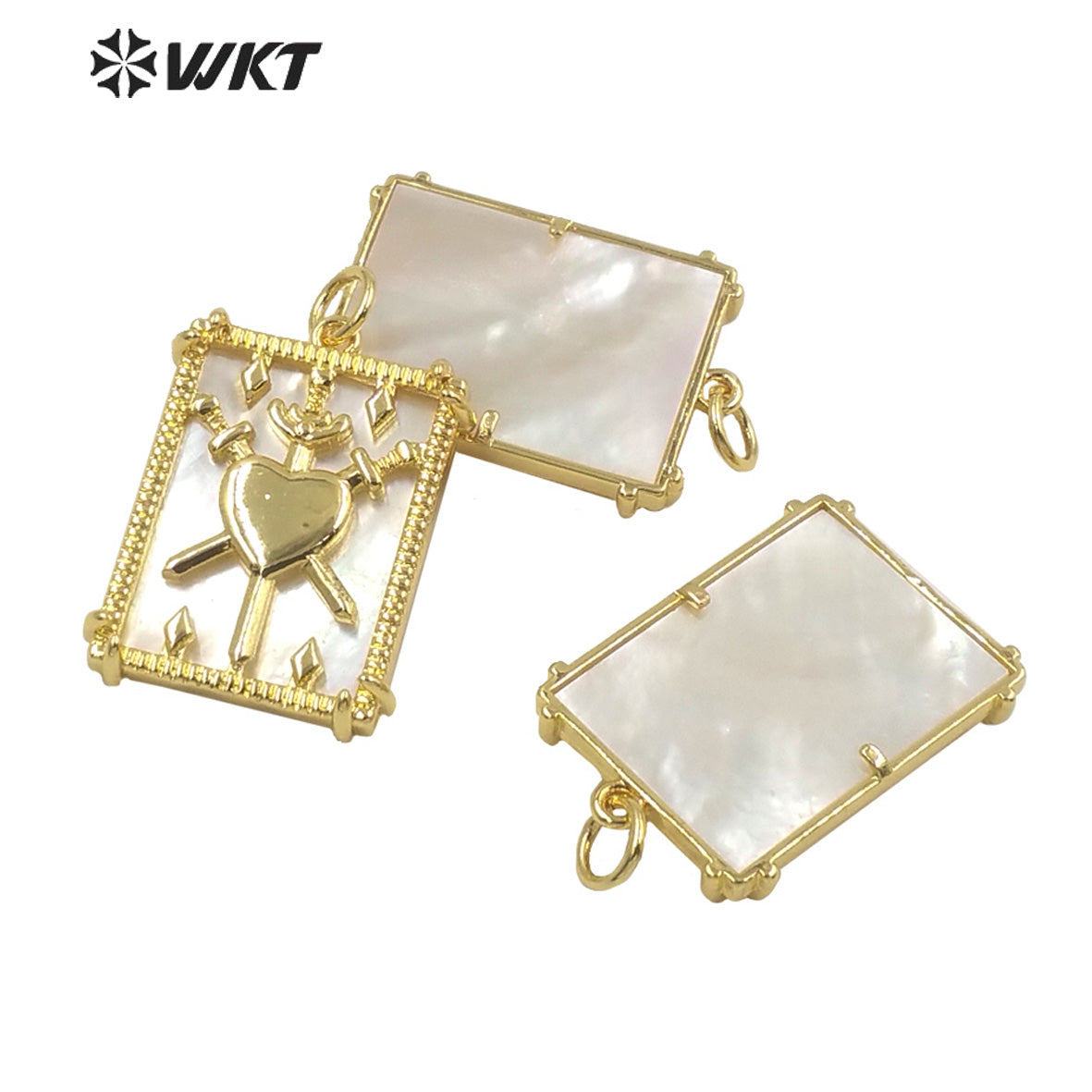 WT-MP220 Wholesale Fashion Popular Symbolic 18k Real Gold Plated Sun and Moon Pendant Small Size White Shell Back square Pendant