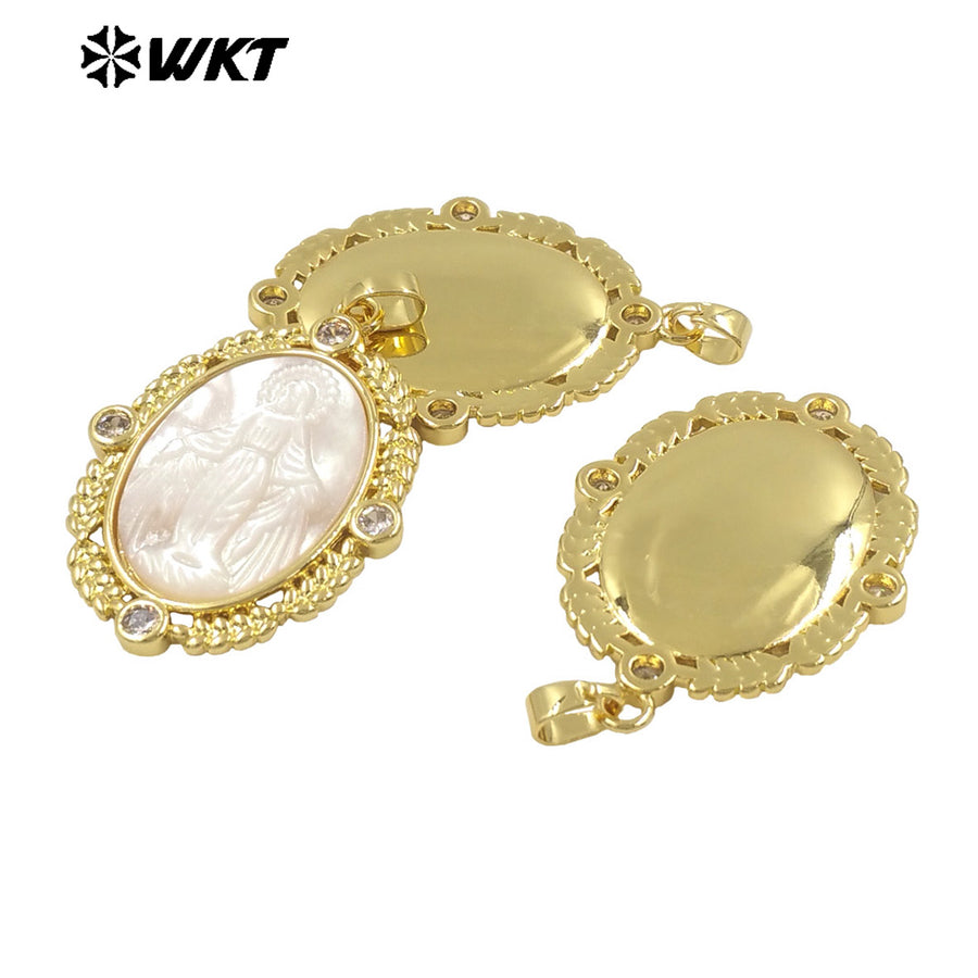 WT-JN272 Amazing Gorgeous Cubic Zircon Around 18K Real Gold Plated Brass Bezel Setting Shell Carved Lady of Grace Necklace