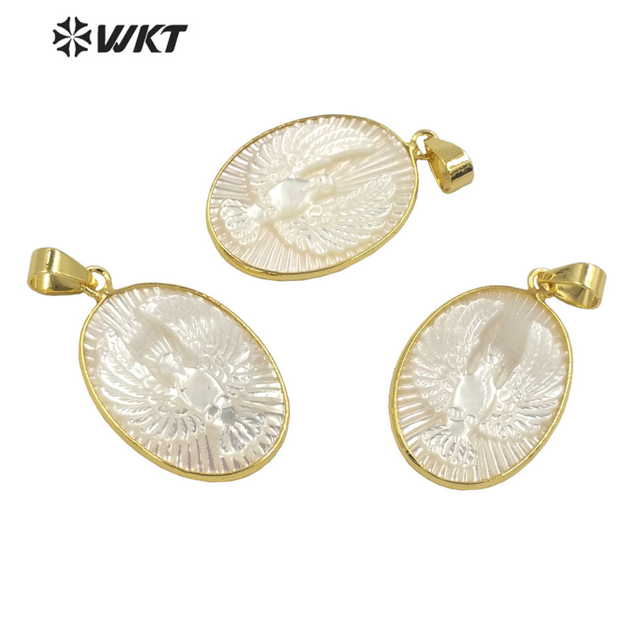 WT-JN180 WKT New Style Fashion Gold Bezel Mother of Pearl Carved White Eagle Pendant Necklace Women Holy Animal Pendants