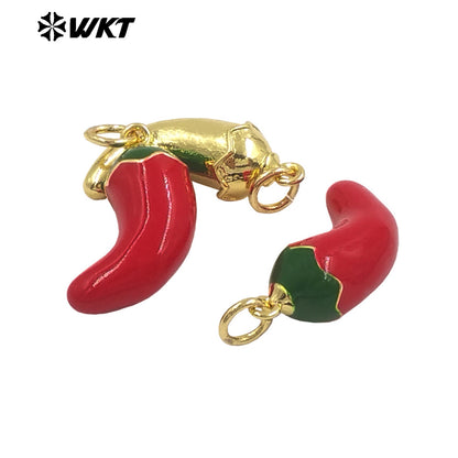 JFE157 New Sales Exquisite Tiny Pendant Cute Hot Pepper Charm Gold Plated Yellow Brass With Drop Oil For Jewelry Handmade DIY