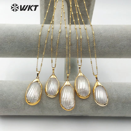 WT-JN083 Gold Bezel Pendant for Women Shell Pendant Beach Jewelry Irregular Oval Natural Sea Shell White Shell Necklace