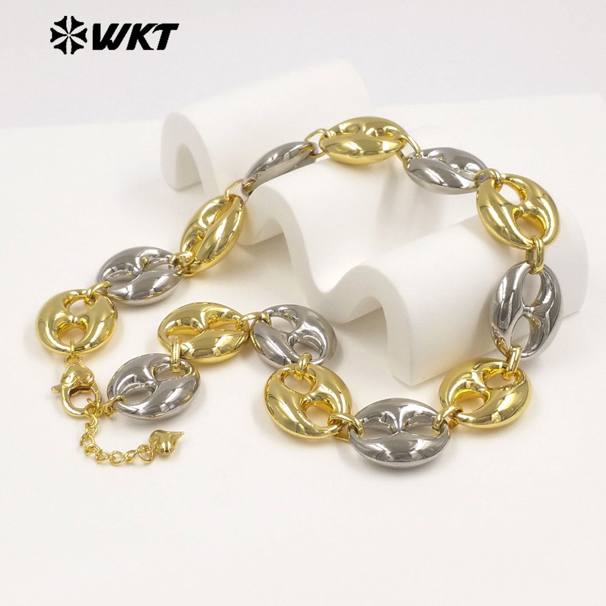 WT-JFN65 Amazing Gold And Silver Plated Metal Yellow Brass Pig Nose Shape Chain Necklace For Female Party Matching Jewelry