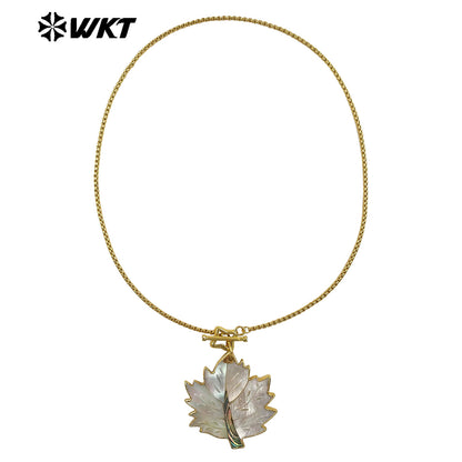 WT-JN354 Charming Exquisite Gold Plated Chain With Star Clasp And Natural Shell Maple Leaf Pendant Necklace As Anniversary Gift