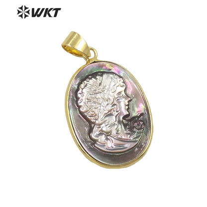WT-JP269 Wholesale Fashion Gold Bezel Oval Chic Beauty Image Pendant Handmade Natural Shell Gorgeous Women Jewelry Big Pendant