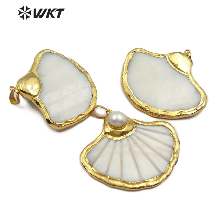 WT-JP153 Wholesale Jewelry White Shell Pendant with Pearl Fan Shape Gold Trim Shell Pendant Hot-selling New Arrival Jewelry