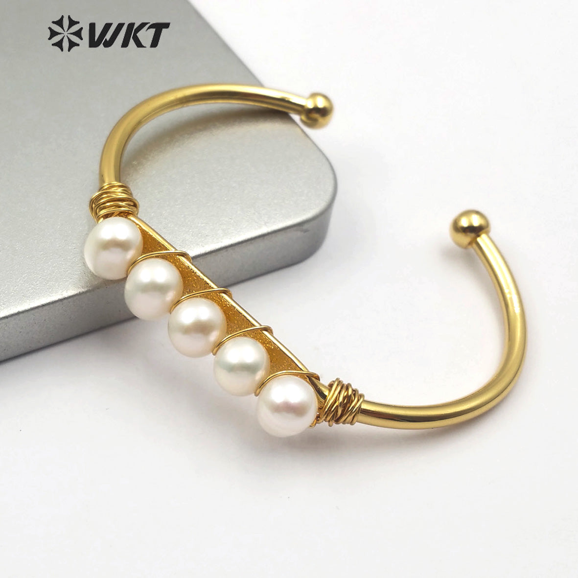 WT-B486 New Design Lady Charm Jewelry Pearl Bangle Pearl Wire Wrapped Gold Plated Bangle Fashion Jewelry for Women