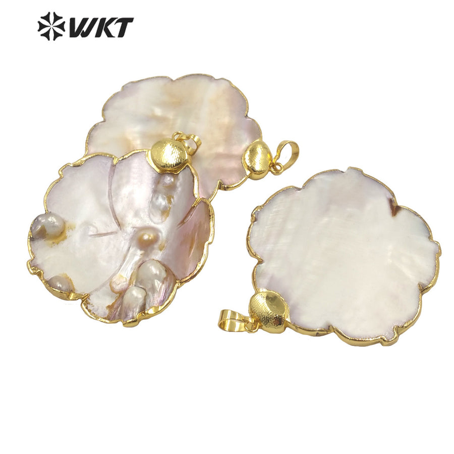 WT-JP291 High Quality Pendant Cute Petite Petal Shape Natural Pearl 18k Gold Plated Pendant Women Gift Pearl Pendant