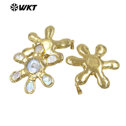 WT-JP510 Luxury Vintage Style Gold Electroplated Multi Natural Freshwater Pearls Flower Shape Pendant For Lady DIY Necklace