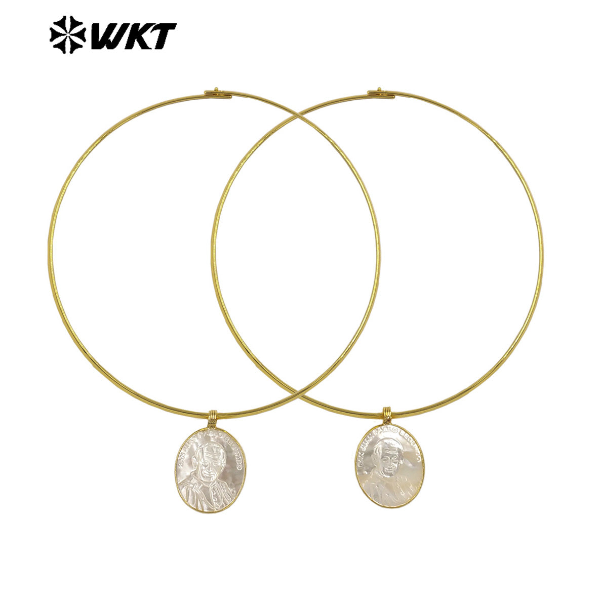 WT-JN401 Newest Fashion Gold Plated Round Choker With MOP Men Head Pattern Pendant Necklace For Female Simple Style Jewelry