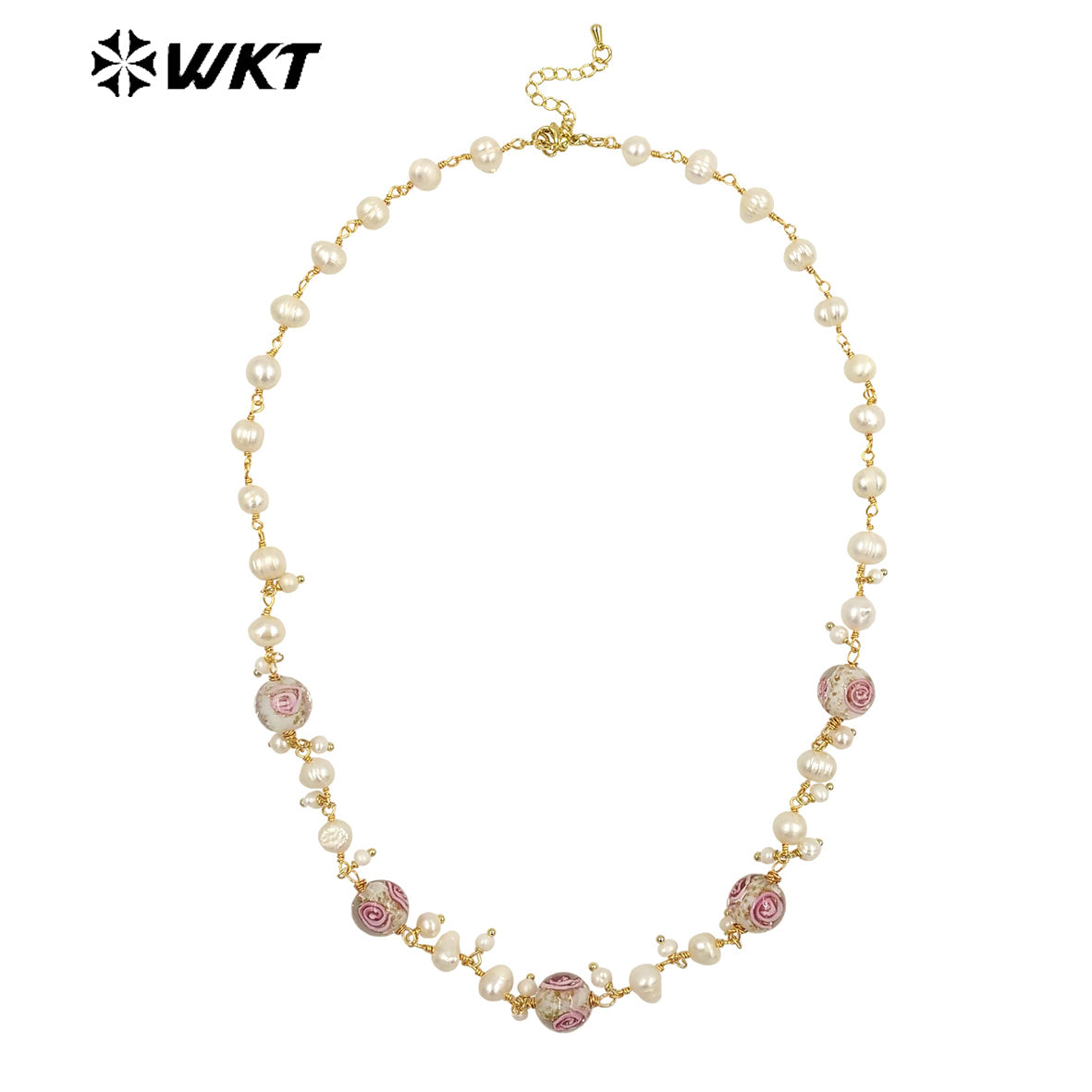 WT-JN239 Wholesale Fashion Pearl and Color Glaze Design 18k Chain Gold Plated Exquisite High Quality Scallop Pearl Necklace