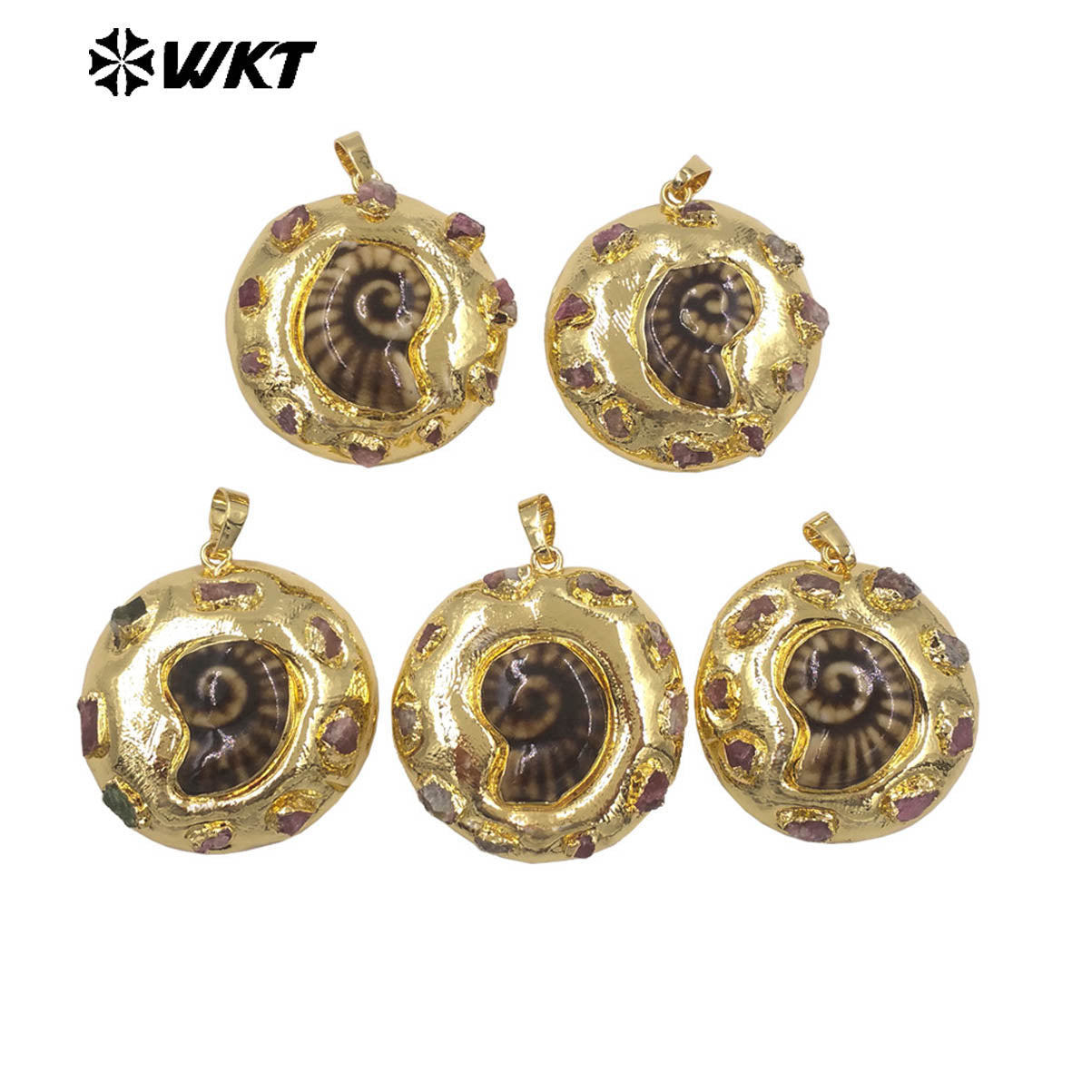 WT-JP470 New Arrival Chic Gold Electroplated Little Tourmaline Stone And Ceramic Conch Shape Pendant As Friends Present