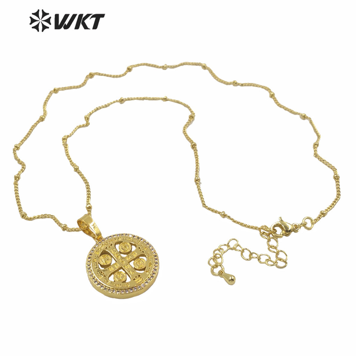 WT-MN969 Wholesale Fashion Gold Electroplated Religious Metal Cross Necklace with Zircon Setting Around Round Christian Cross