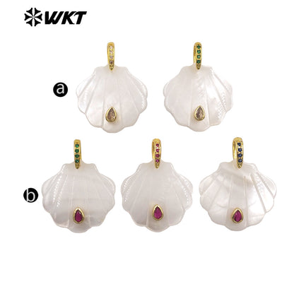 WT-JP478 Women Newest Waterdrop Shape Zircon And White Shell Hand Carved Gold Pendant For Friend Gift Making Accessories