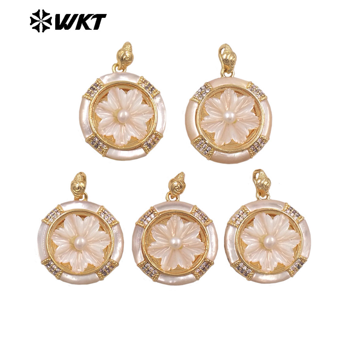 WT-JP469 Delicate Romantic Gold Plated Zircon And Natural Shell Hand Carved Flower Shape Pendant As Women Gifts Making