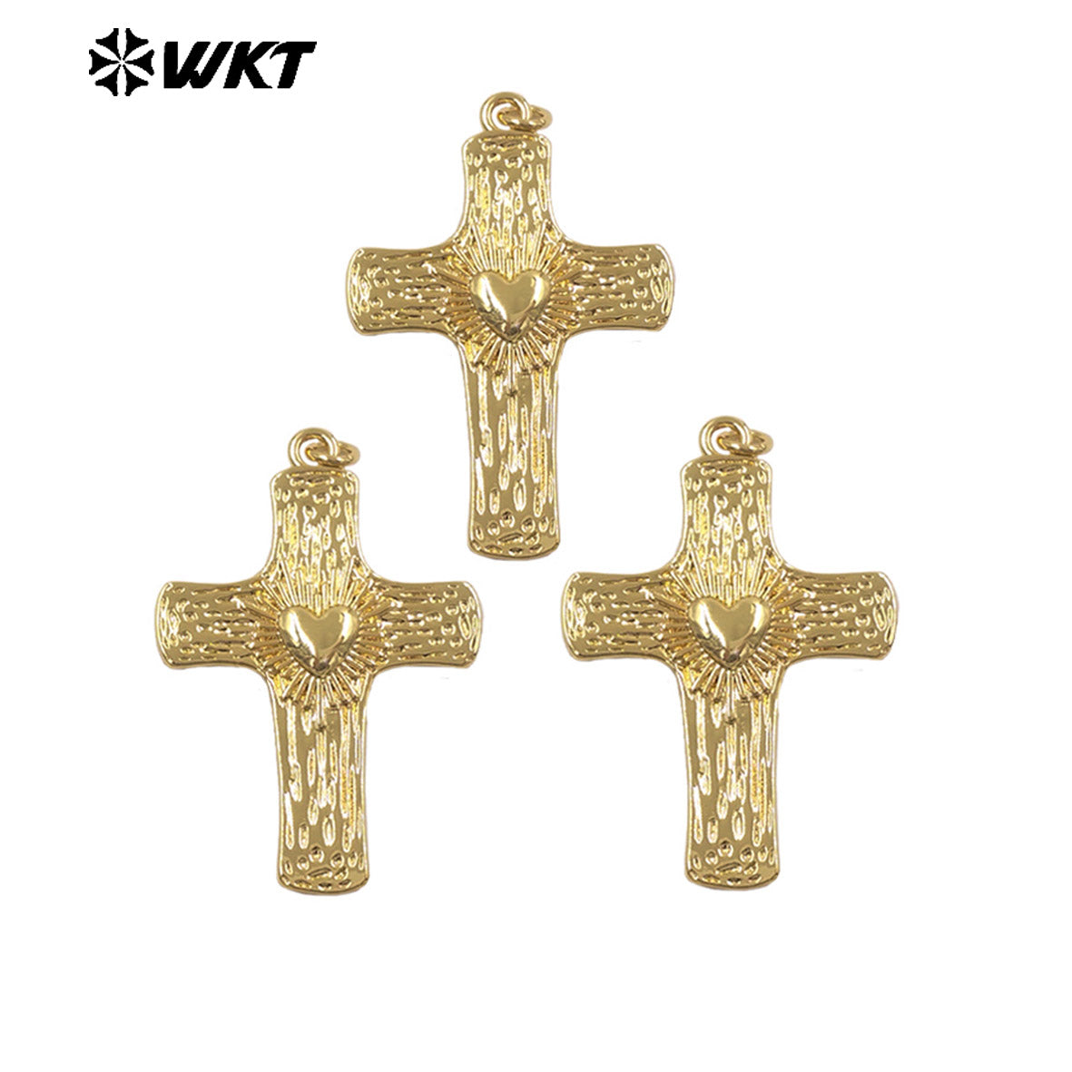 WT-P2119 Popular Classic Style 18K Gold Plated Metal Yellow Brass Cross Shape Pendant As Lady Trendy Necklace Accessory