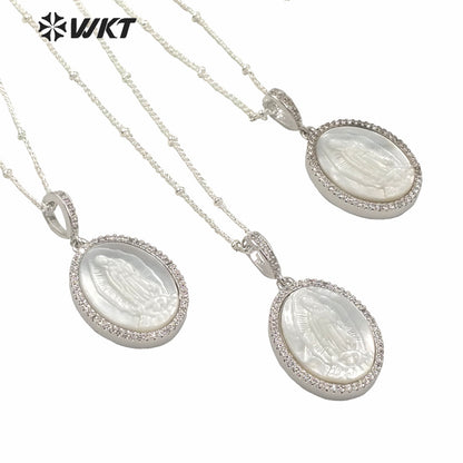 WT-MN968 Wholesale Natural MOP Shell Carved Micro Pave Setting Virgin Mary Necklace Women Platinum Plated Shell Mary Necklace