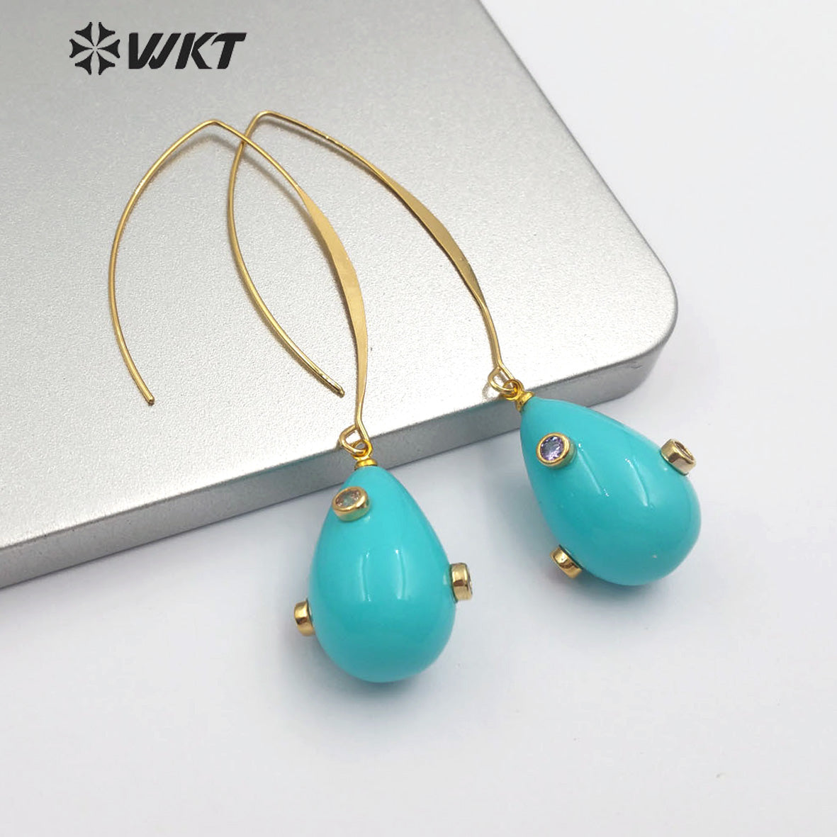 WT-E556 Natural Shell Pearl With Hole Big Ring for Women Shell Earring Gold Plated Hollow Out White Red Shell Earring