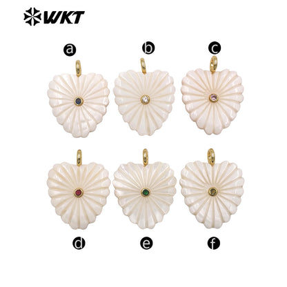 WT-JP526 Newest Exclusive Design Zircon And White Shell Hand Carved Heart Shape Pendant For Girls Romantic Jewelry Decorative