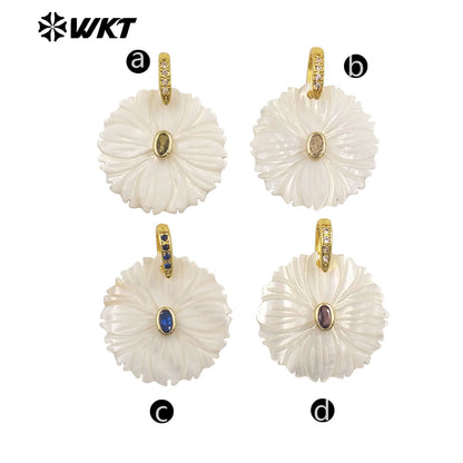 WT-JP481 Classic Design Colorful Zircon And White Shell Hand Carved Round Gold Pendant For Necklace Jewelry Making Accessory