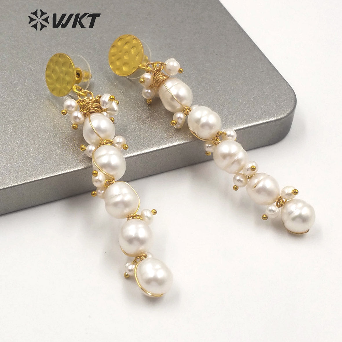 WT-MPE020 Stylish Pearl Beads Earring With Gold Plated Women Charming Jewelry Wire Wrapped Freshwater Pearl Dangle Earring