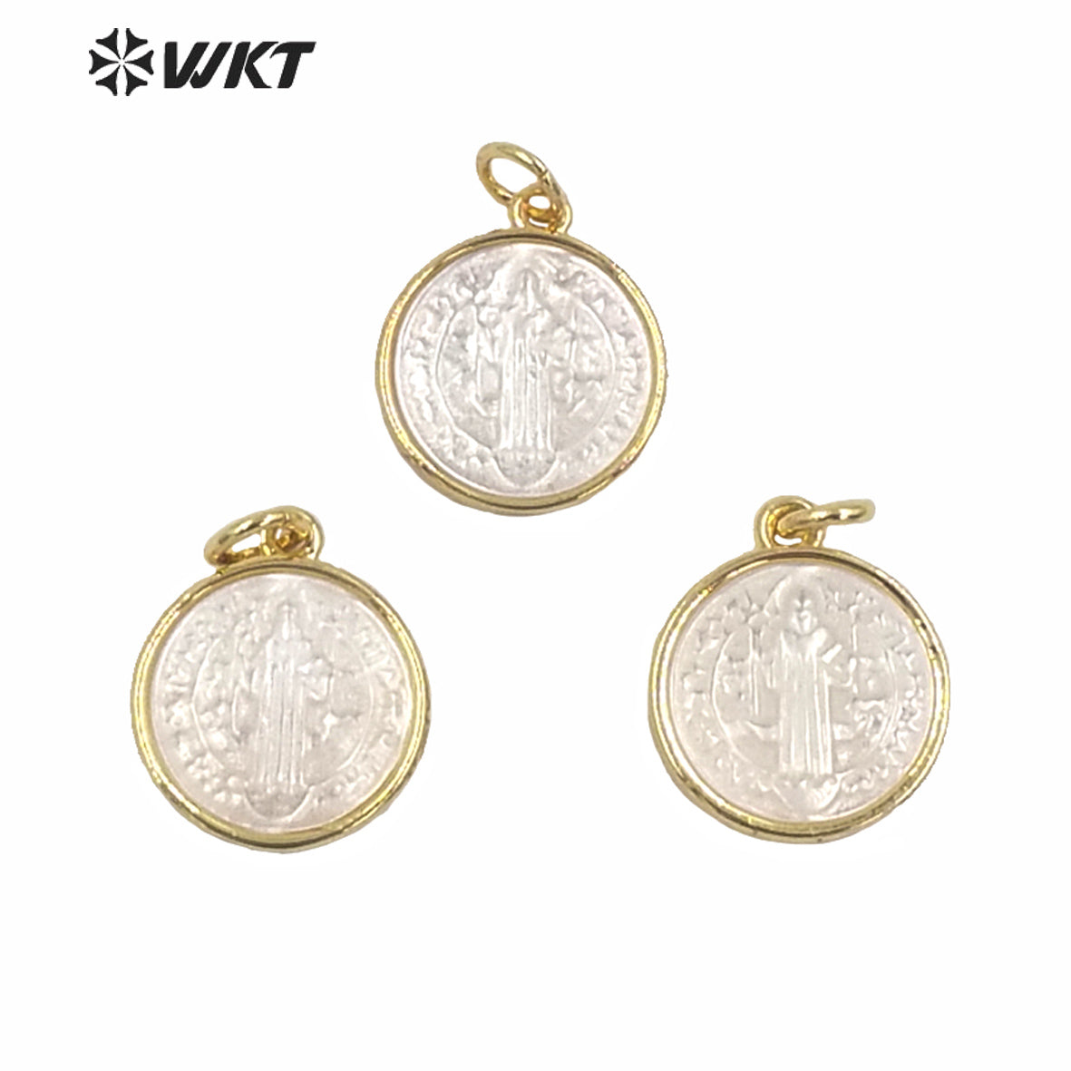 WT-MP172 WKT Super Hot Hand Make Carved Gold Bezel Setting Christian Pendant Popular White Mop Shell Gold Jesus Pendant