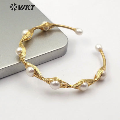 WT-B502 New Hot Sales Copper Wire Wrap Around Pearl Bangle Natural Pearl Bangle Women Fashion Charm Bracelet Bangle