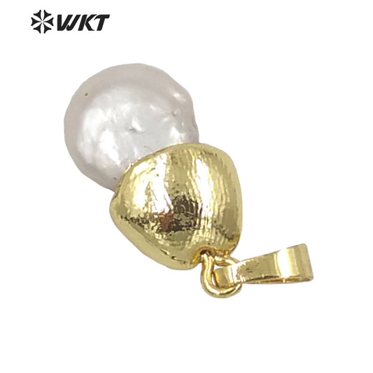 WT-JP249 Wholesale Newest Design Natural Fashion Gold Irregular Freshwater Drop Pearl Pendant Small Women Jewelry Make Pearl