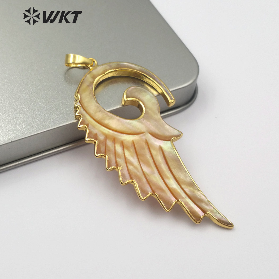 WT-P905 WKT New Style! Genuine Natural Sea Shell Feather Pendant, 18k Gold Dipped Shell Feather Pendant