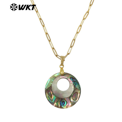 WT-JN350 Vintages Gold Electroplated Rectangle Chain With Natural Abalone Shell Round Hollow Pendant Ladies Necklace Jewelry