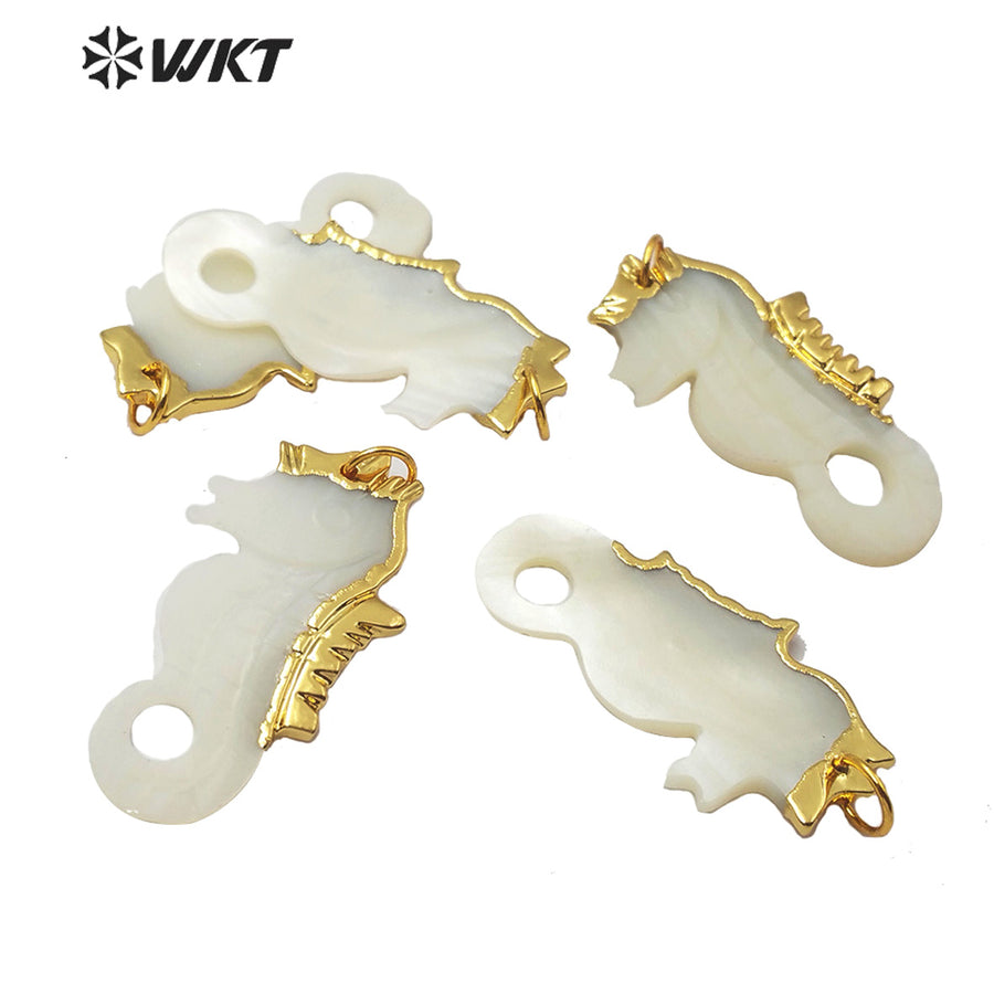 WT-JP185 Newest Natural Sea Horse Shell Pendant 18k Gold Plated Fashion Lady Charm Jewelry Sea Horse Shape Shell Pendant