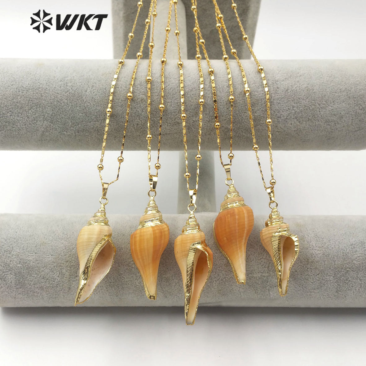 WT-JN062 Large Conch Shell With Gold Plated Women Jewelry Pendant Sea Shell 18 Inch Natural Big Trumpet Shell Necklace