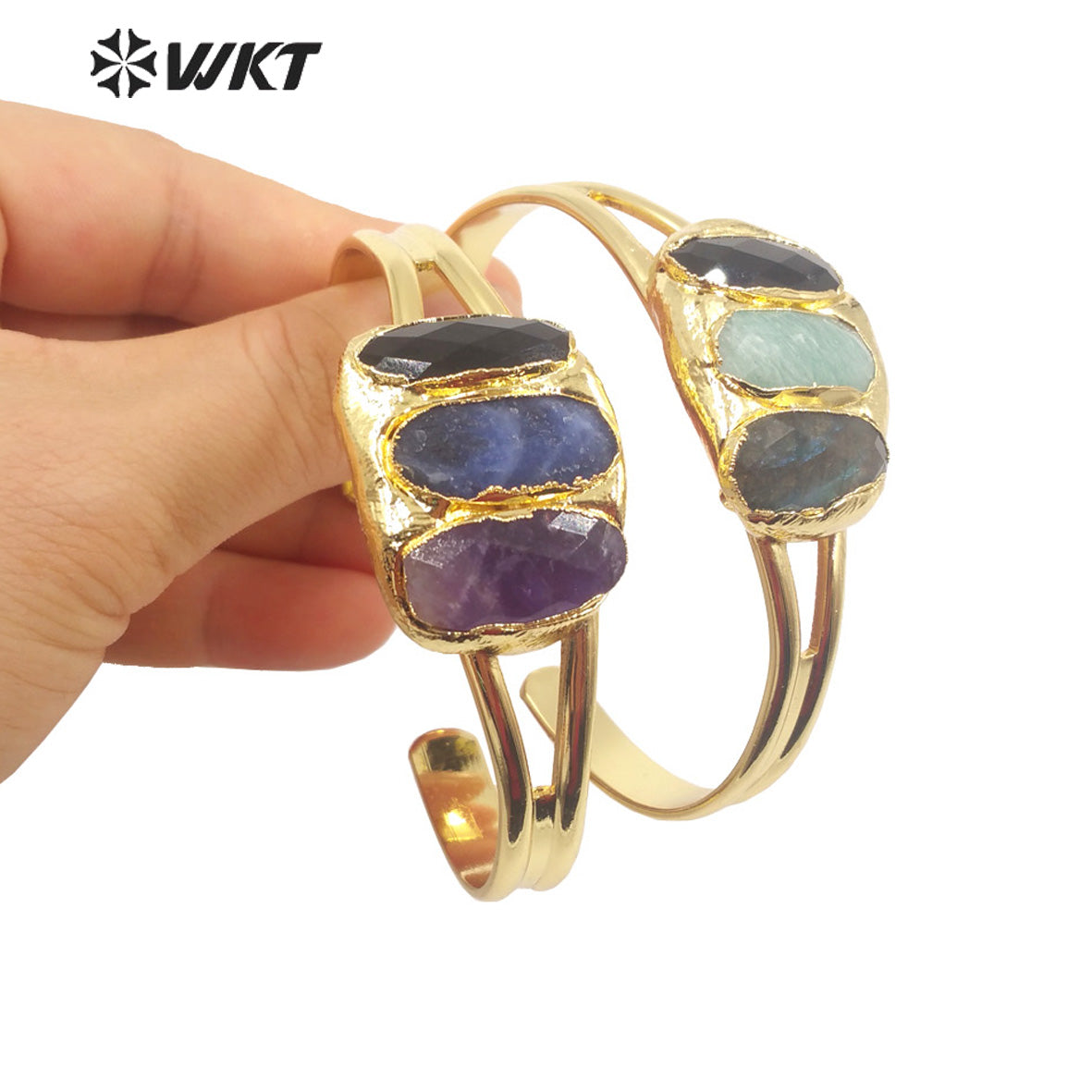 WT-B609 2022 Pastoral Three-color Gemstone Bangles C-shaped Opening Bangles Temperament 18k Gold-plated Natural Stone Bangles