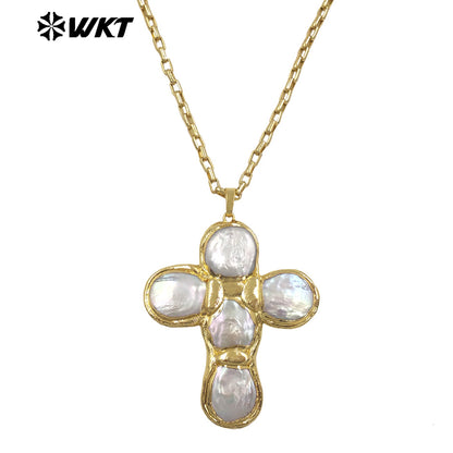 WT-JN349 Trendy 18K Gold Plated Tiny Square Chain Round Natural Freshwater Pearl Cross Pendant Necklace For Women Party Wearing