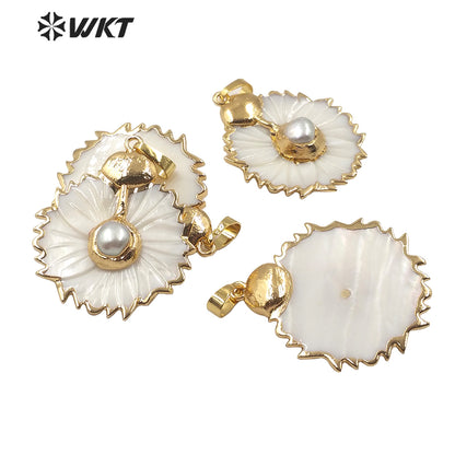 WT-JP173 Wholesale Natural Shell Pendant Flower Shape Shell Pendant Women Fashion Charm New Jewelry Pendant