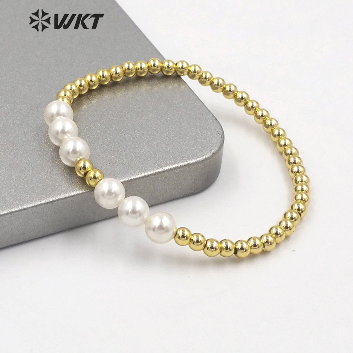 WT-MPB042 WKT 2022 Hot Style Retro Court Natural Freshwater Pearl Bracelet Stitching Gold Small Beads Bracelet Gift Jewelry