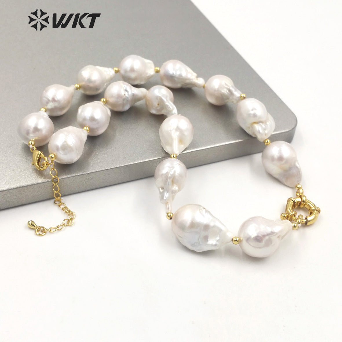 WT-JN184 Gorgeous 16 Inch Chocker Natural Baroque Pearl Necklace Amazing Precious Gold Birthday Presents Women White Necklace