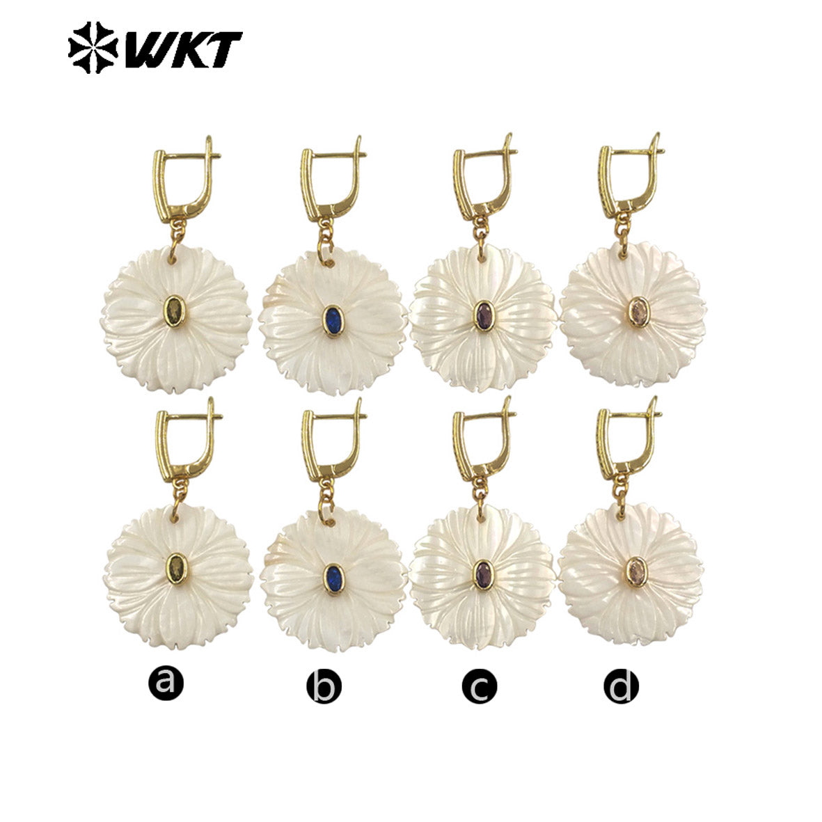 WT-MPE182 Minimalism Style Zircon Setting In Natural Shell Hand Carved Round Pendant Gold Earrings For Friends Jewelry
