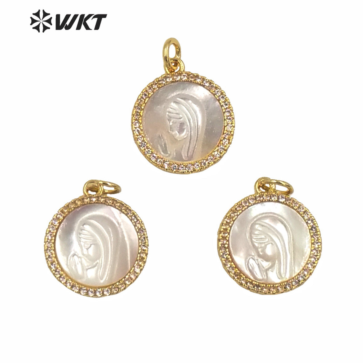 WT-MP165 Wholesale Hand Make Carved Mother of Pearl White Shell Beauty Girl Pendant Gold Round Tiny Charm the Beauty Pendant